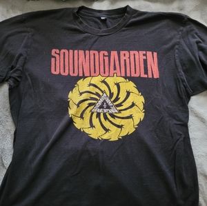 Vintage Soundgarden Shirt